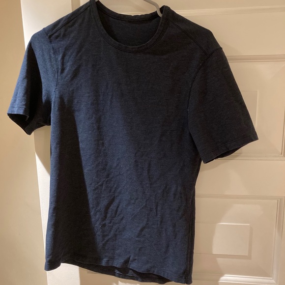 lululemon athletica Other - Lululemon 5 year basic tee